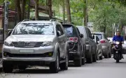 Mức phạt dừng đỗ xe tại biển cấm theo Nghị định 168 từ 2025