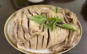 Mẹo luộc vịt ngon khử mùi hôi cực hiệu quả với nguyên liệu dễ tìm