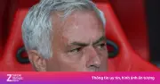 Mourinho bất lực nhìn Benfica đánh rơi vé Champions League