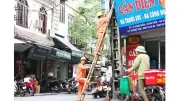 Mất điện giữa đêm hè oi bức: Hà Nội 'sơ tán' vì quá tải hạ tầng
