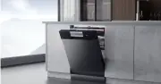 Máy rửa chén Toshiba OriginClean DW-15F7(G)-VN: Công nghệ rửa xoáy kép và sấy khí nóng