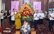 Đón mừng mùa Phật đản: Niềm vui, hạnh phúc và an lạc tràn đầy