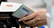 Nợ thuế 1 triệu đồng bị đề xuất hoãn xuất cảnh: Nỗi lòng hơn rơi