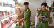 Đồng Tháp: Phát hiện kho mỹ phẩm không rõ nguồn gốc, có kem trộn và thuốc giảm cân