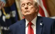 Ông Trump bác kế hoạch Oman-Iran thu phí eo biển Hormuz, đe dọa hậu quả