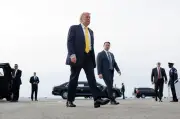 Ông Trump nói yêu Hàn Quốc khi Mỹ đạt thỏa thuận hợp tác đóng tàu với Seoul