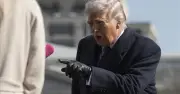 Ông Trump thất vọng với Iran, cân nhắc hành động quân sự lớn hơn