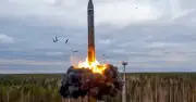 Nga xác nhận phóng tên lửa Oreshnik tấn công Ukraine, 2 người chết tại Kyiv