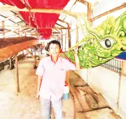 Nghệ nhân đóng ghe ngo nối nghiệp gia đình giữ gìn văn hóa Khmer