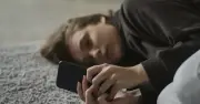 Nghiện smartphone: Giải pháp thực tế từ chuyên gia để thoát khỏi 'màn hình'
