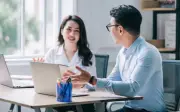 Người có phúc thường sở hữu 3 mối quan hệ đắt giá hơn cả vàng bạc