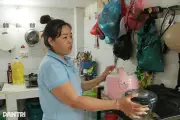 Người lao động kiến nghị giảm giờ làm để hướng đến mức lương đủ sống