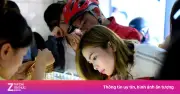 Người mua vàng tháng 4 lỗ nặng khi giá lao dốc hơn 12 triệu đồng mỗi lượng