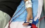 Người đàn ông 35 tuổi không rượu bia vẫn suy thận: Bác sĩ cảnh báo kiểu ăn nhiều người Việt mắc