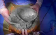 Người đàn ông 43 tuổi phát hiện khối u ruột non nặng 3kg từ dấu hiệu nhiều người Việt mắc phải