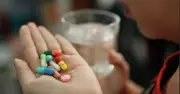 Người phụ nữ 32 tuổi suy thận giai đoạn cuối vì lạm dụng thực phẩm chức năng