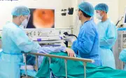 Người phụ nữ 48 tuổi phát hiện ung thư dạ dày di căn buồng trứng từ dấu hiệu nhiều người bỏ qua