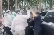 Người phụ nữ chửi bới, hành hung tài xế sau va chạm ở Hà Nội