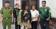 Người phụ nữ đi lạc 170km được công an hỗ trợ về nhà