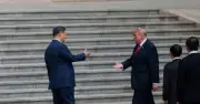 Ngôn ngữ cơ thể của ông Trump trong cuộc gặp Chủ tịch Tập Cận Bình