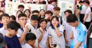 Ngưỡng đầu vào nhóm ngành giáo viên, sức khỏe, pháp luật năm 2026