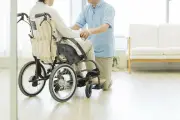 Ngành y tế Nhật Bản lao đao trước làn sóng phá sản gia tăng