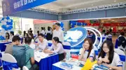 Ngày hội tư vấn tuyển sinh NEU Open Day 2026 thu hút đông đảo học sinh và phụ huynh