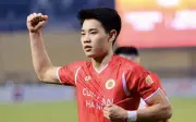 Đình Bắc tỏa sáng, CAHN chạm một tay vào ngôi vương V-League