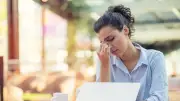 Những yếu tố làm gia tăng nguy cơ đau nửa đầu cấp tính