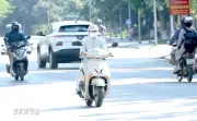 Nắng nóng gay gắt diện rộng, Bắc Bộ và Trung Bộ có nơi trên 38 độ C