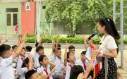 Nắng nóng trên 39 độ C, trường học Hà Nội được yêu cầu điều chỉnh giờ học