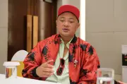 Đạo diễn Phan Gia Nhật Linh: Tôi chấp nhận số mình thị phi