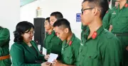 Đoàn công tác HĐND TP.HCM thăm, động viên chiến sĩ mới