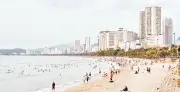 Áp lực quản lý du lịch biển Khánh Hòa: Cần giải pháp đồng bộ và bền vững