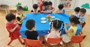 Phụ huynh tất bật tìm lớp học hè: Áp lực tài chính và thời gian