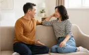 Phụ nữ tuổi 45 sợ nhất không phải nghèo khó mà là 3 điều này trong hôn nhân