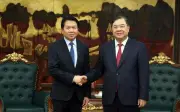 Phó Thủ tướng khẳng định ưu tiên cao nhất cho quan hệ Việt Nam-Lào