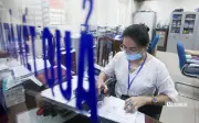 Phó Thủ tướng yêu cầu các bộ khẩn trương cắt giảm thủ tục hành chính
