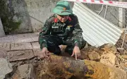 Phát hiện quả bom khủng trong vườn nhà dân ở xã Nghi Xuân, Hà Tĩnh