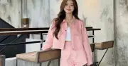 Quần jeans hồng: Phá cách ngọt ngào với những bản phối độc đáo