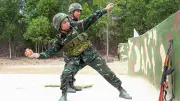 Quân khu 7 kiểm tra huấn luyện '3 tiếng nổ' cho chiến sĩ mới tại Trung đoàn Gia Định
