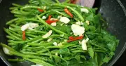 Rau lang có thể ngăn chặn sự phát triển của tế bào ung thư?