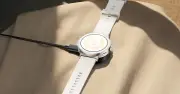 Realme Watch S5 ra mắt: Thiết kế khung phẳng, pin 16 ngày, nút Gemini riêng