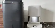 Robot hút bụi giá gần 30 triệu đồng vẫn hút khách dù chỉ ngang xe máy