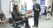 Robot phục vụ người cao tuổi tại Bắc Kinh: Bánh bao mềm, rau đổi món mỗi ngày