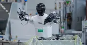 Robot tự lắp ráp đồng loại: Tham vọng 100.000 cỗ máy vào năm 2031