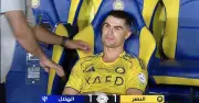 Ronaldo lặng im khi Al Nassr thắng nhờ bàn thắng phút 98