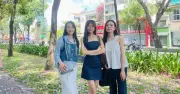 Sắc hoa kèn hồng nở rộ trên đường Võ Thị Sáu, giới trẻ đổ xô check-in