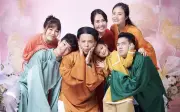 Sinh nhật diễn viên Anh Tuấn: NSƯT Nguyệt Hằng chúc chồng khỏe mạnh để gánh cả đoàn tàu