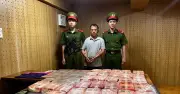 Sơn La: Bắt đối tượng người Lào, thu giữ hơn 23kg ma túy và dao chém